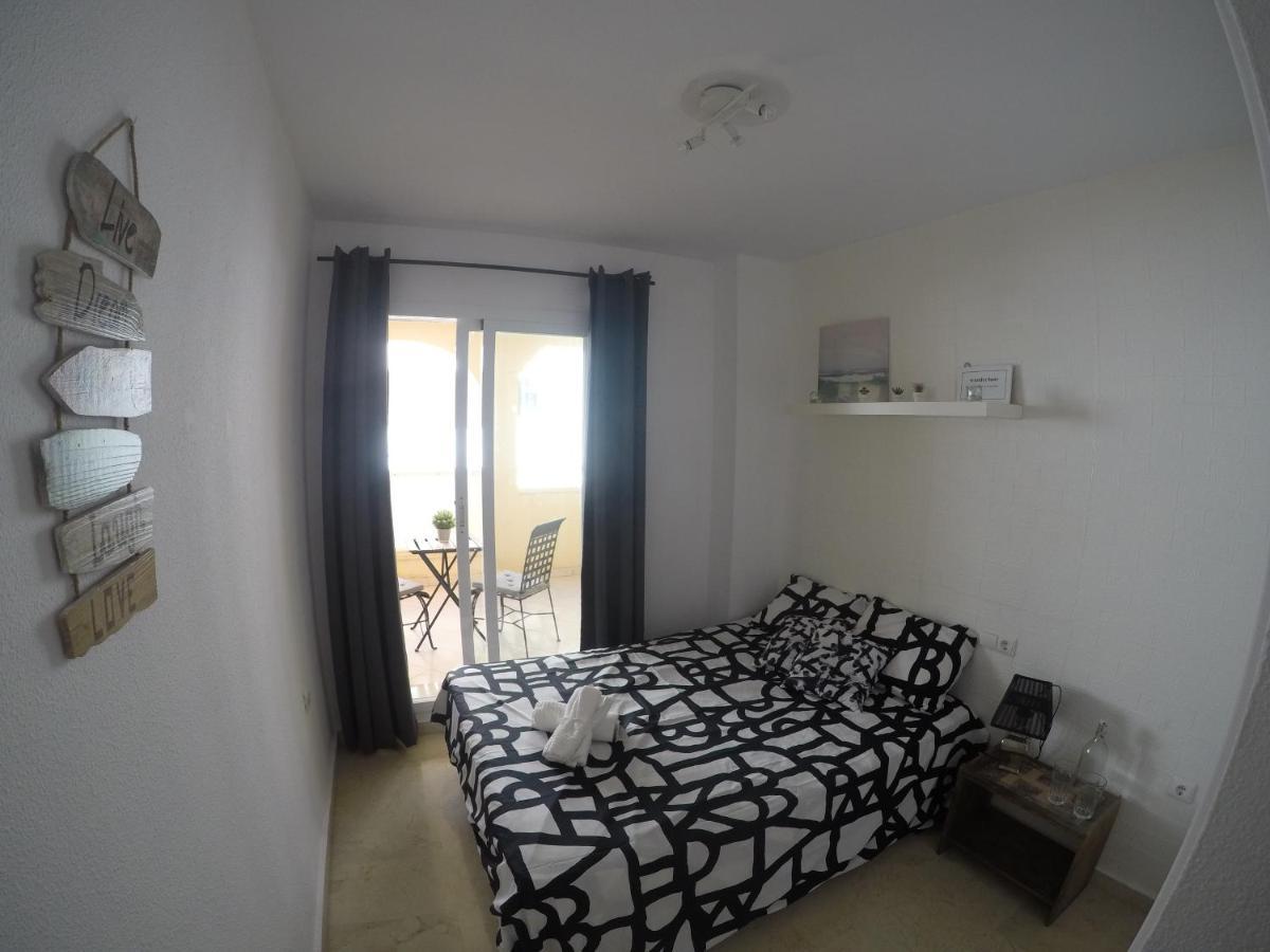 Bonita Y Moderna Habitacion A 300M De La Playa Apartment Benalmadena Exterior photo